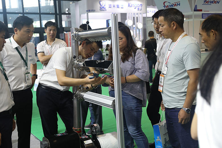 進擊上海包裝展，展現(xiàn)雷茨節(jié)能風(fēng)機之美